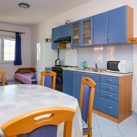Apartman By The Sea Sparadici, - 23939 *