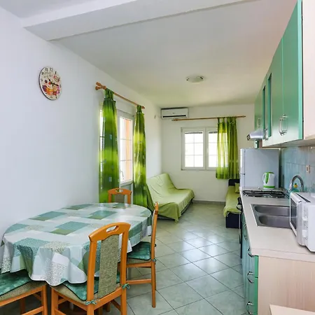 Apartman By The Sea Sparadici, - 23939 *