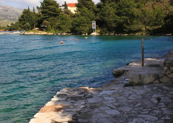 Lejlighed By The Sea Sparadici, - 23939 *