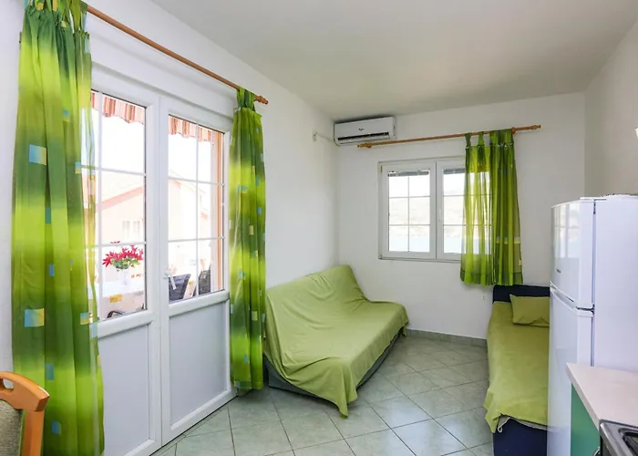 By The Sea Sparadici, - 23939 Appartement *