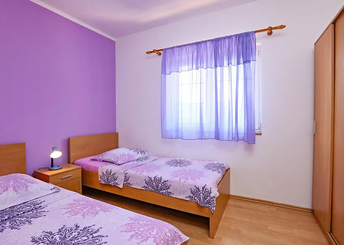 By The Sea Sparadici, - 23939 *