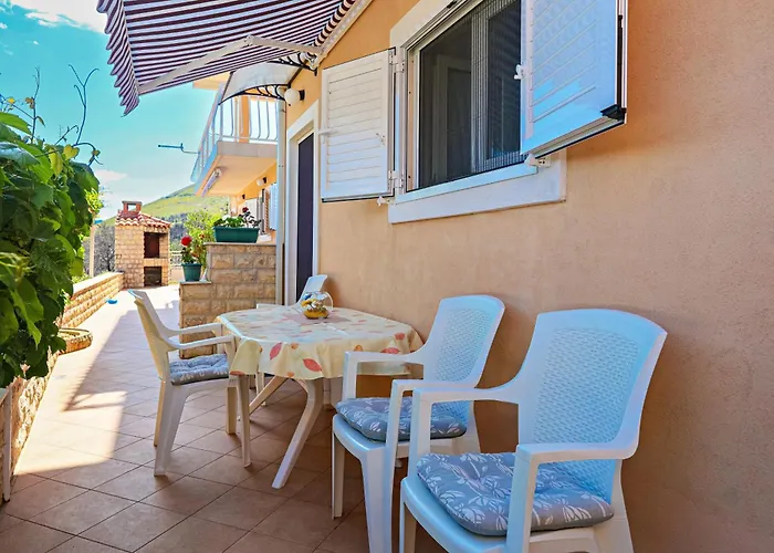 By The Sea Sparadici, - 23939 Appartement